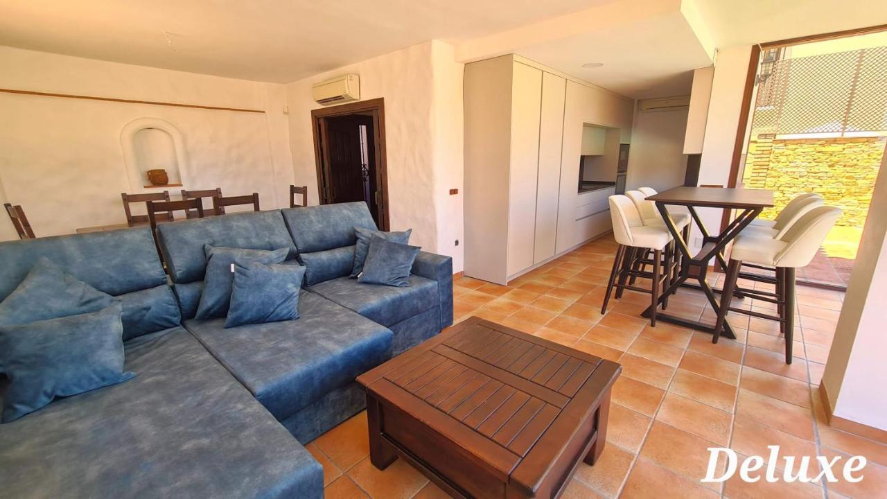 Silhouse Nerja Villas Beach Eksteriør bilde